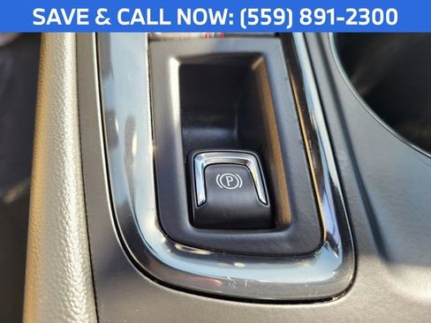 Used 2024 Chevrolet Equinox RS FWD image 24