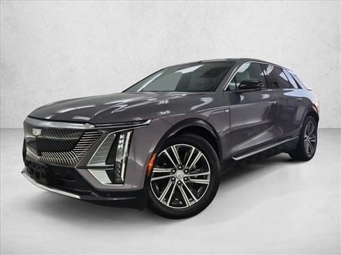 Used 2024 Cadillac Lyriq Luxury AWD/4WD image 1