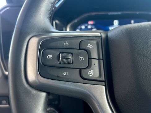 Used 2025 Chevrolet Silverado 2500 LT w/ Convenience Package AWD/4WD image 17