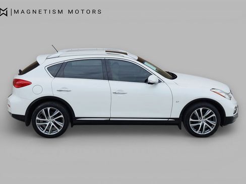 Used 2017 INFINITI QX50 AWD w/ Premium Plus Package image 3