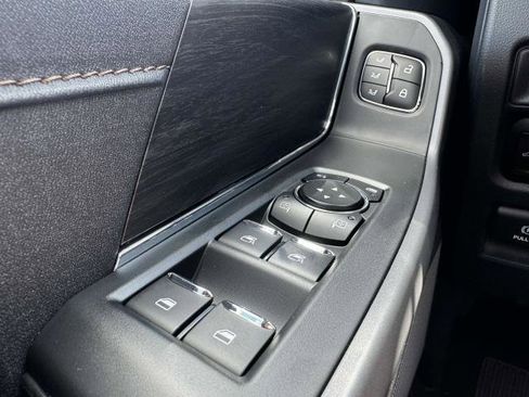 New 2025 Ford F150 Lariat w/ Equipment Group 501A Mid image 16