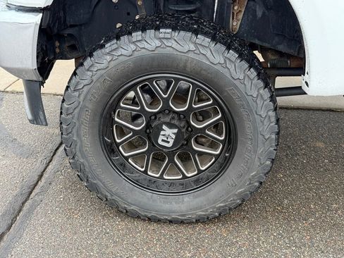 Used 2022 Ford F250 Lariat w/ Lariat Ultimate Package image 5