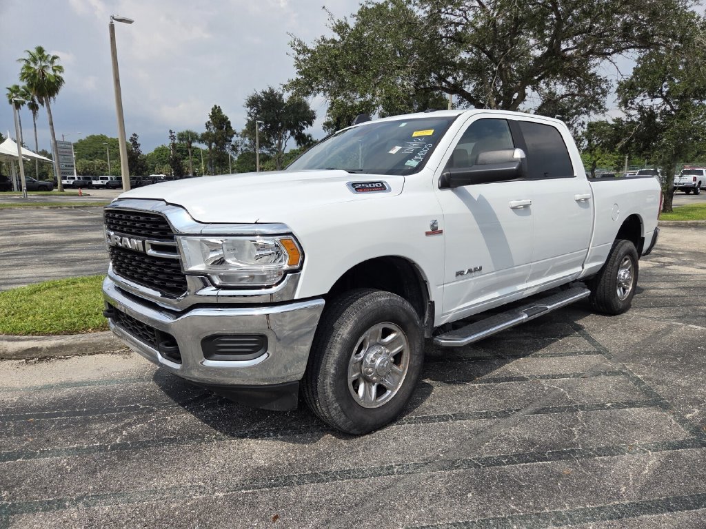 Used 2022 RAM 2500 Big Horn AWD/4WD image 3