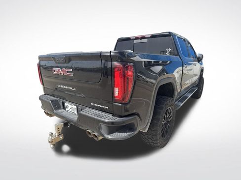 Used 2025 GMC Sierra 1500 Denali AWD/4WD image 7