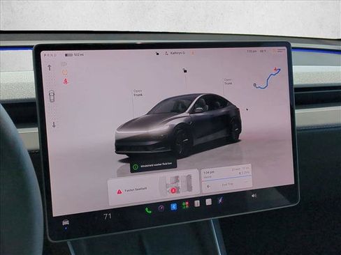 Used 2026 Tesla Model Y 2WD image 12