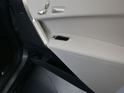 New 2026 BMW iX xDrive45 w/ Premium Package image 24