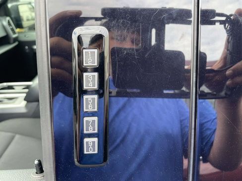 Used 2019 Ford F150 XLT w/ Equipment Group 302A Luxury image 29