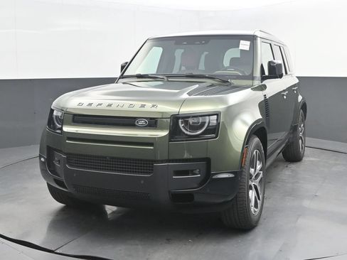 New 2026 Land Rover Defender 110 X-Dynamic SE AWD/4WD image 1
