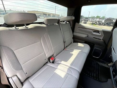 Used 2022 Chevrolet Silverado 1500 RST RWD image 22