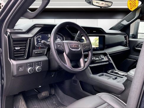 Used 2024 GMC Sierra 2500 AT4X w/ Snow Plow Prep/Camper Package image 12