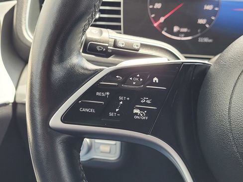 Used 2025 Mercedes-Benz GLE 350 4MATIC image 18