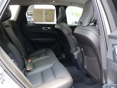 Used 2024 Volvo XC60 B5 Plus AWD/4WD image 26
