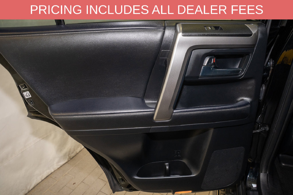 Certified 2024 Toyota 4Runner SR5 AWD/4WD image 9