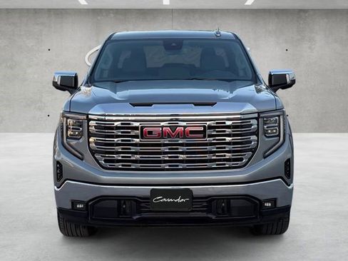 Certified 2025 GMC Sierra 1500 SLT image 19