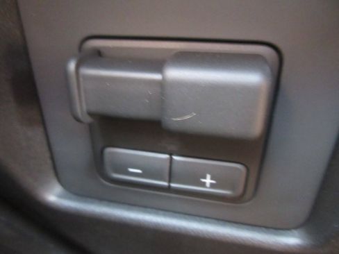 New 2026 GMC Canyon AT4 w/ Nightfall Essentials Package image 18