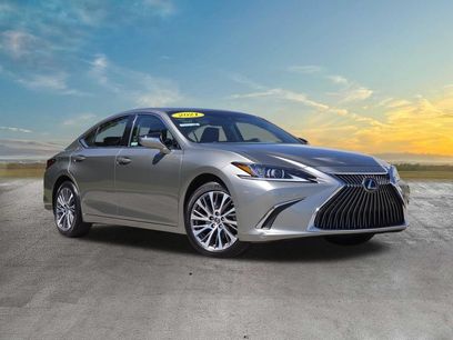 Certified 2021 Lexus ES 250 w/ Premium Package