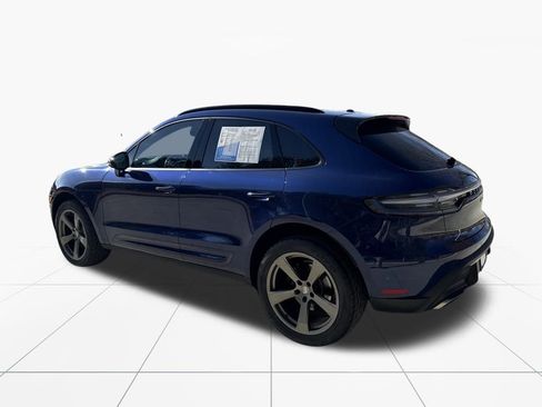 Used 2023 Porsche Macan Turbo image 6
