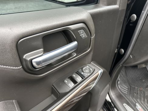 Used 2022 Chevrolet Silverado 1500 LT Trail Boss w/ Safety Package image 14