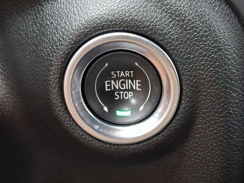 Used 2020 GMC Sierra 2500 AT4 w/ AT4 Premium Package AWD/4WD image 23