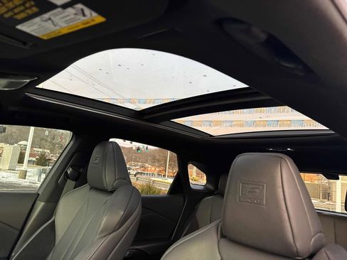 Used 2024 Lexus RX 500h F Sport image 14