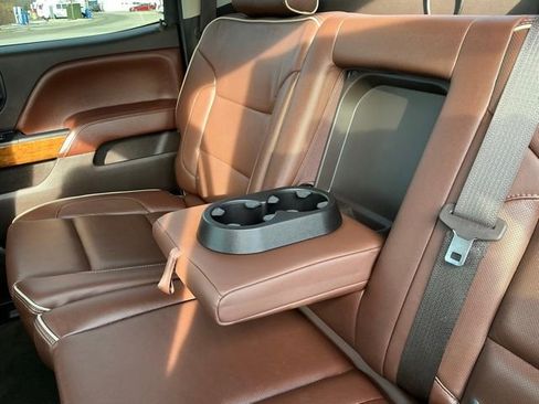 Used 2016 Chevrolet Silverado 2500 High Country w/ Duramax Plus Package image 36