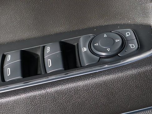 Used 2024 Chevrolet Silverado 1500 LT Trail Boss w/ LT Trail Boss Premium Package AWD/4WD image 20