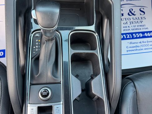 Used 2022 Kia Telluride EX w/ EX Premium Package FWD image 18