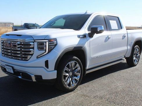 Used 2023 GMC Sierra 1500 Denali w/ Denali Reserve Package image 10