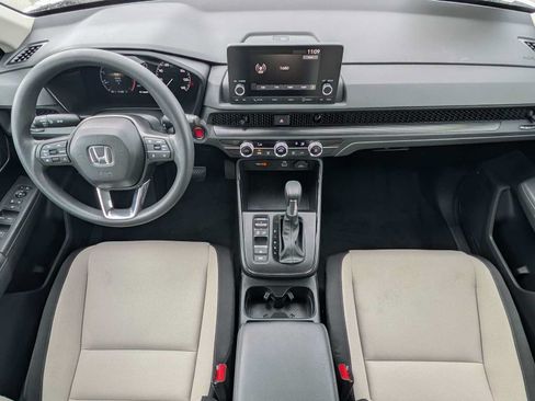 Used 2024 Honda CR-V LX image 19