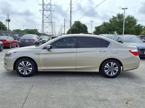 Used 2015 Honda Accord LX image 4