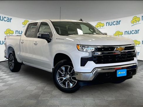 Used 2024 Chevrolet Silverado 1500 LT AWD/4WD image 1