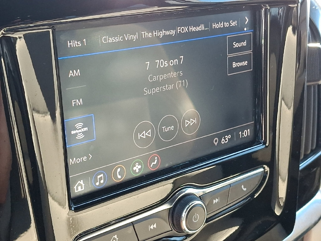 Used 2023 Chevrolet Traverse LS w/ Safety Package AWD/4WD image 17