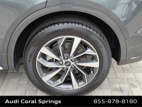 Certified 2023 Audi Q5 2.0T Premium w/ Convenience Package image 16