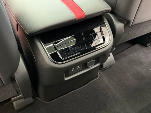 New 2026 Nissan Armada NISMO image 27