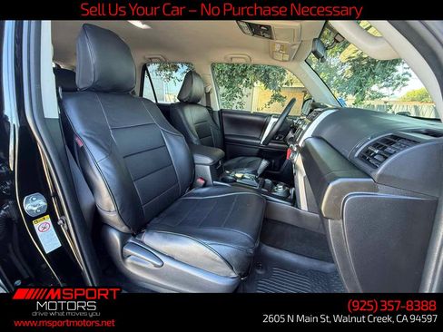 Used 2018 Toyota 4Runner SR5 AWD/4WD image 14