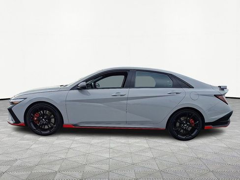 Used 2025 Hyundai Elantra N FWD image 4