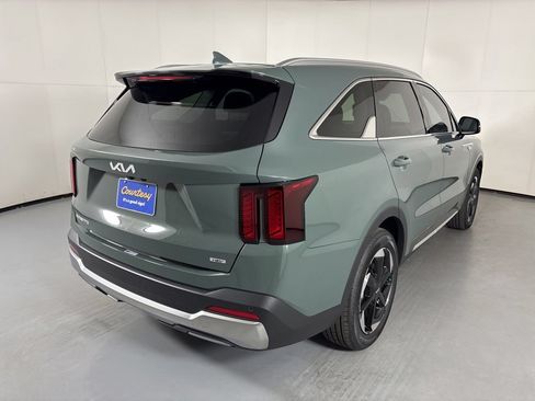 New 2026 Kia Sorento EX AWD/4WD image 8