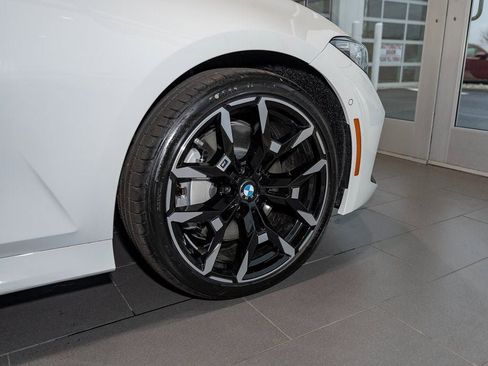 Used 2026 BMW 330i xDrive Sedan w/ M Sport Package image 6