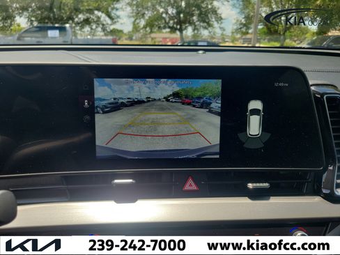 Certified 2023 Kia Sorento LX FWD image 30