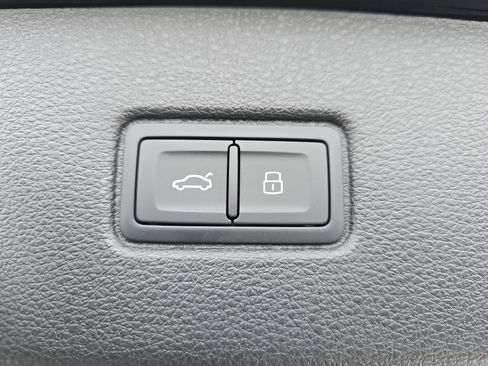 New 2026 Audi Q7 3.0T Premium Plus image 17