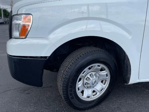 Used 2019 Nissan NV 2500 SV image 6