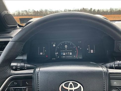 Used 2024 Toyota Tacoma SR5 image 12