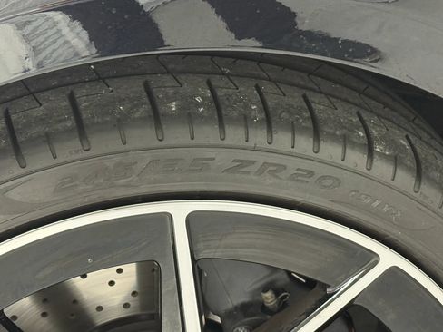 Used 2025 Porsche 911 Carrera image 42