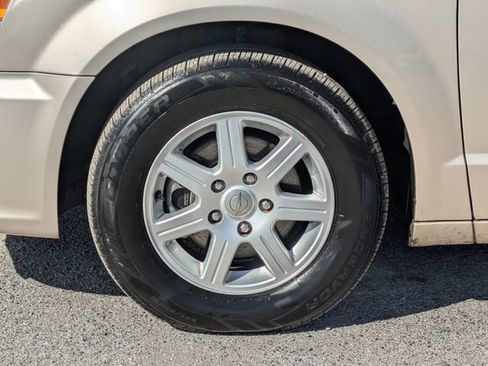 Used 2012 Chrysler Town & Country Touring w/ Entertainment Group #1 image 12