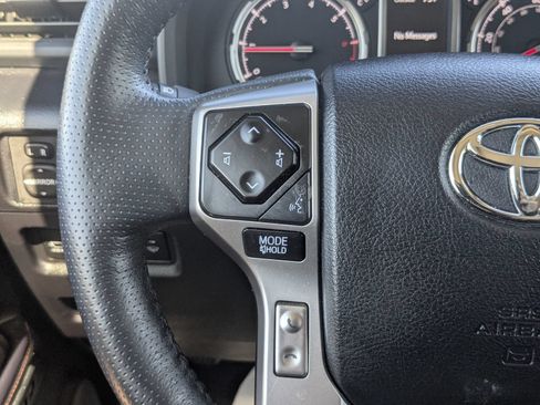Used 2024 Toyota 4Runner Limited AWD/4WD image 17