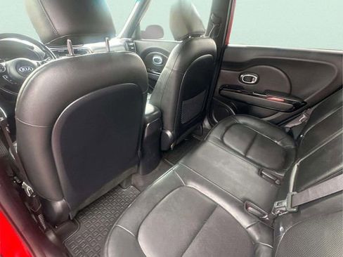 Used 2015 Kia Soul ! w/ Sun & Sound Package image 16