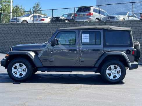 Used 2022 Jeep Wrangler Unlimited Sport S image 45