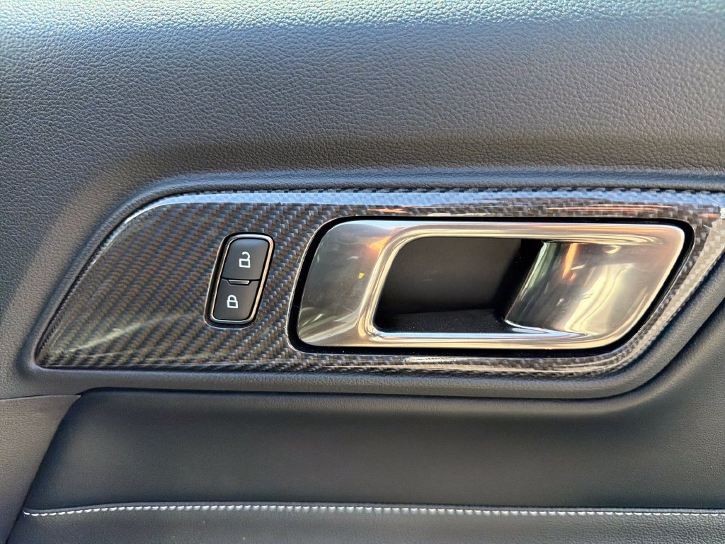 Used 2020 Ford Mustang Shelby GT500 w/ Technology Package RWD image 50
