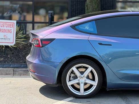 Used 2023 Tesla Model 3 Standard Range image 22