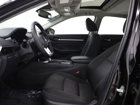 Used 2019 Nissan Altima 2.5 SV image 22